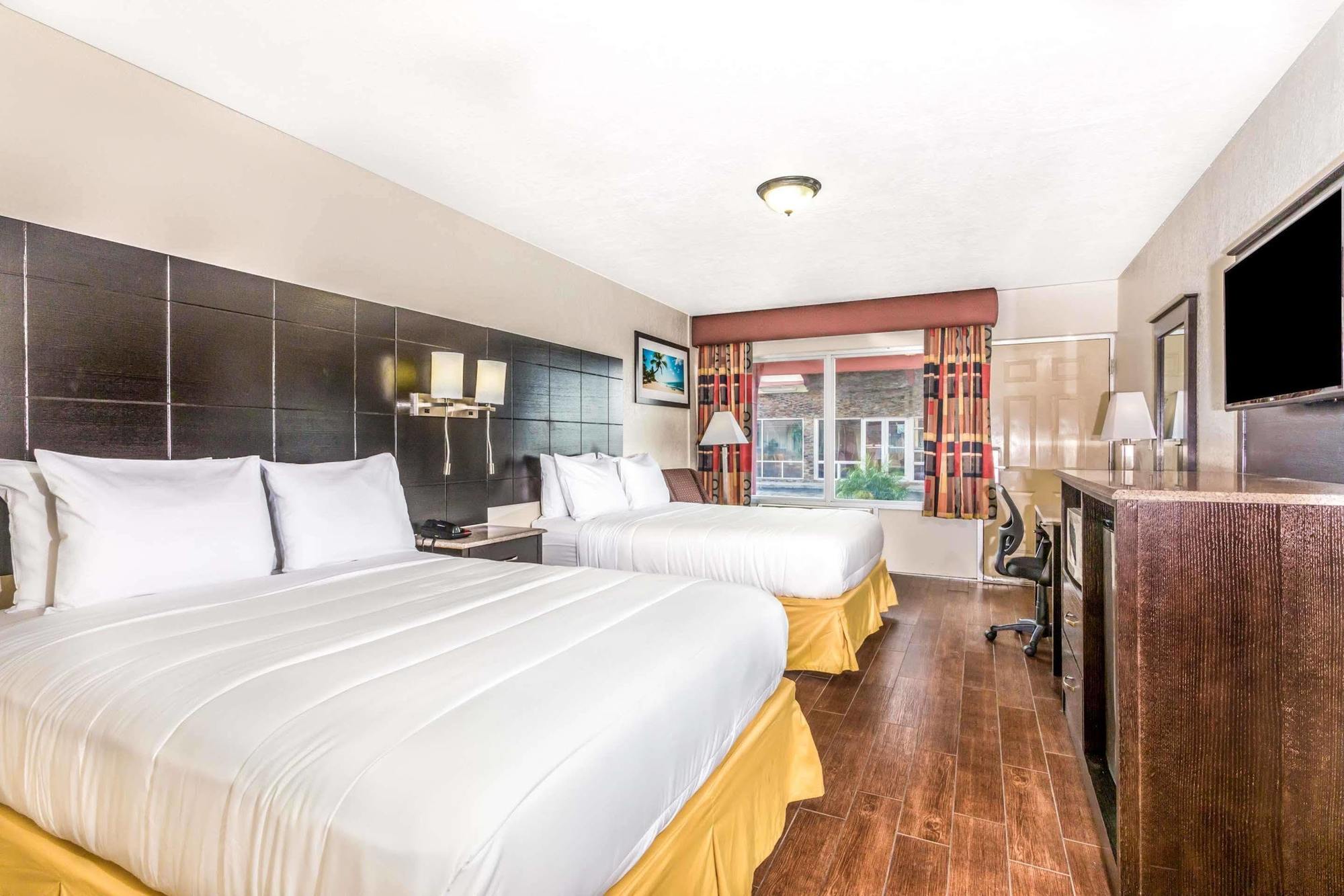 Econo Lodge Inn & Suites Florida City Luaran gambar