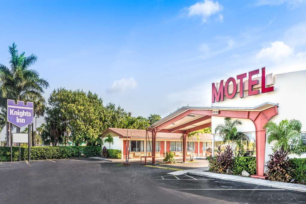 Econo Lodge Inn & Suites Florida City Luaran gambar